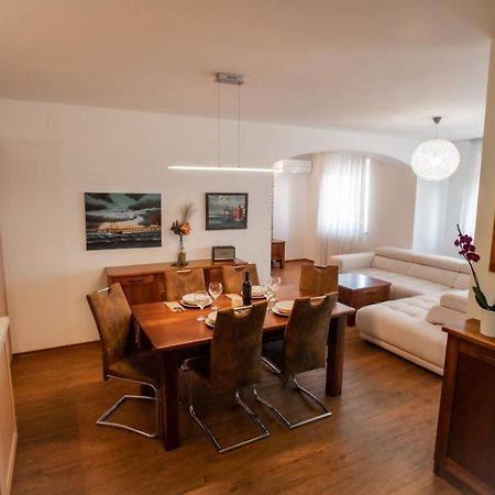 Apartments Vrenjak 2 Portoroz Ngoại thất bức ảnh